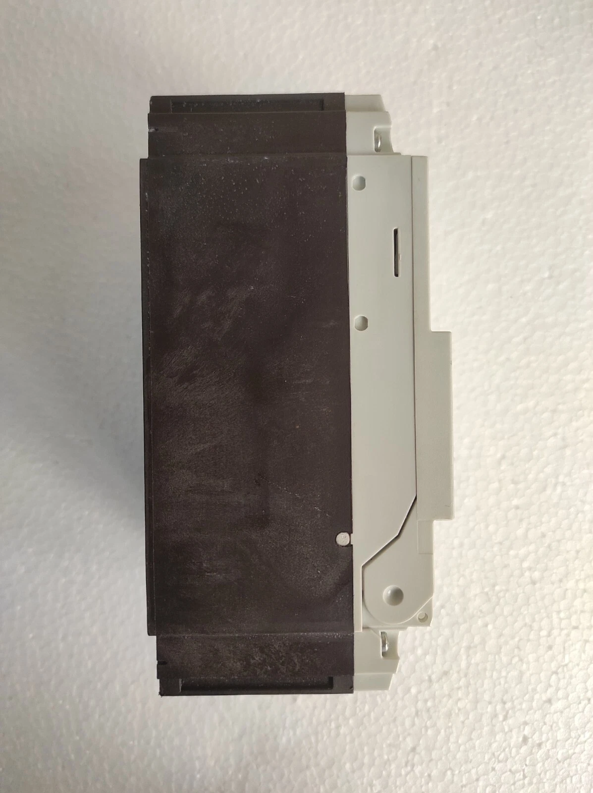 admin/uploads/uploads/Eaton -A100 3 Pole 50 AMP Circuit Breaker_6.webp